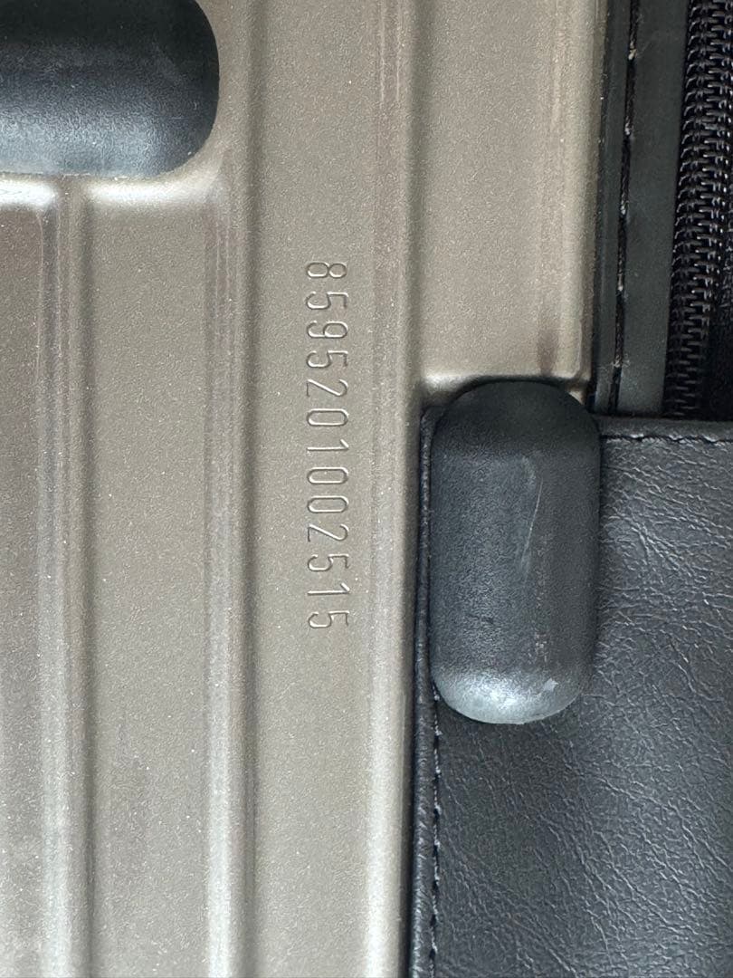 RIMOWA リモワ サルサ 廃盤33l スーツケース