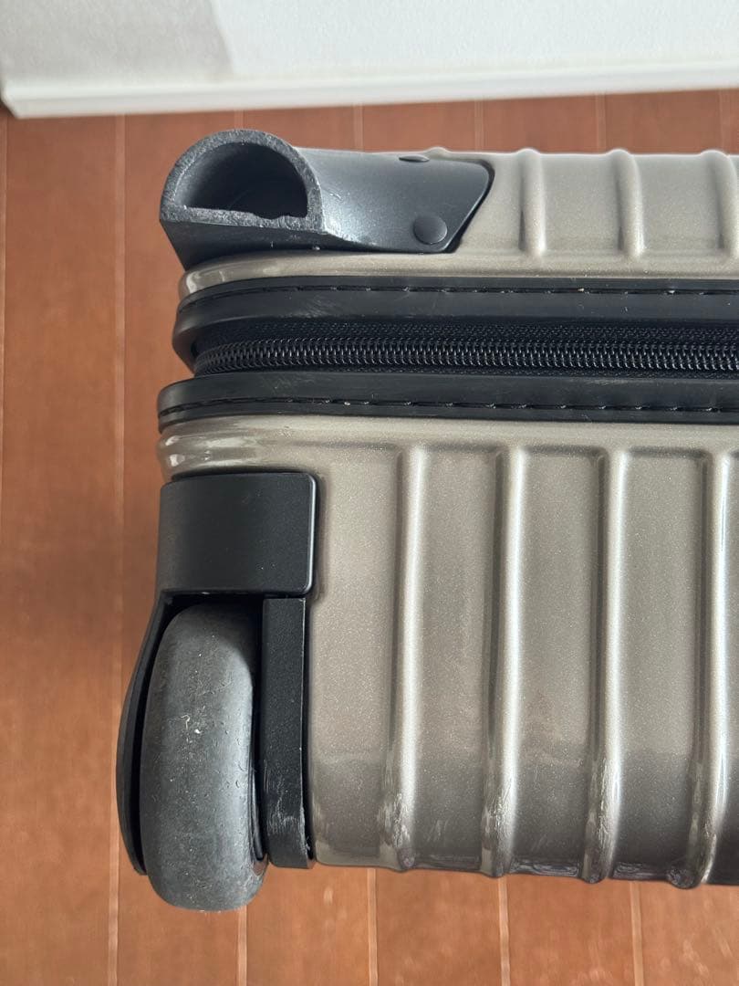 RIMOWA リモワ サルサ 廃盤33l スーツケース