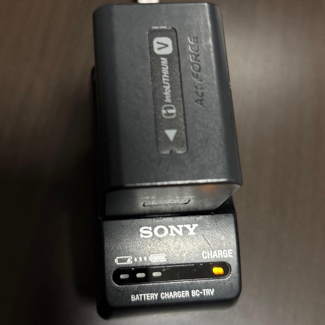 SONY HDR-CX680 ビデオカメラ 本体　大容量バッテリー&充電器セット