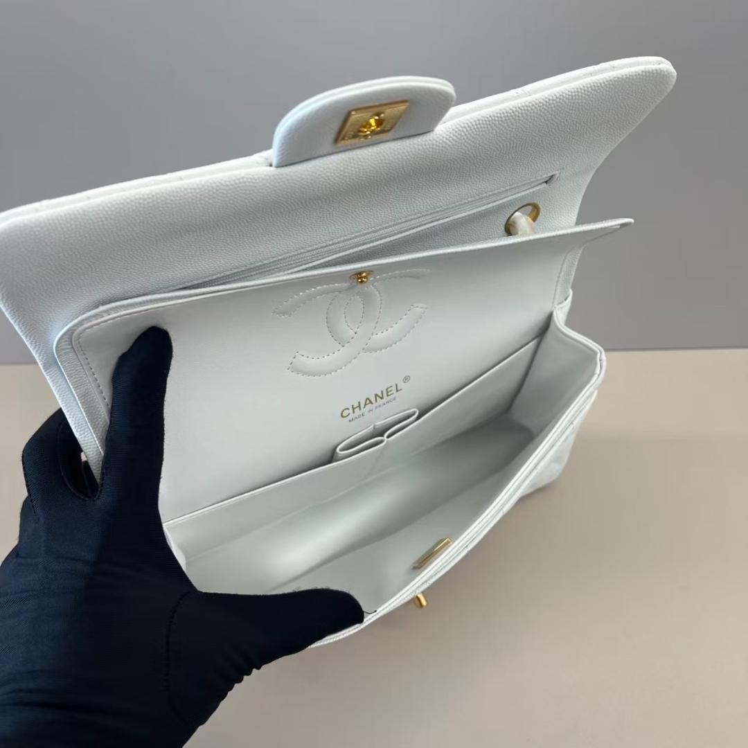 【美品】ホワイト ショルダーバッグ