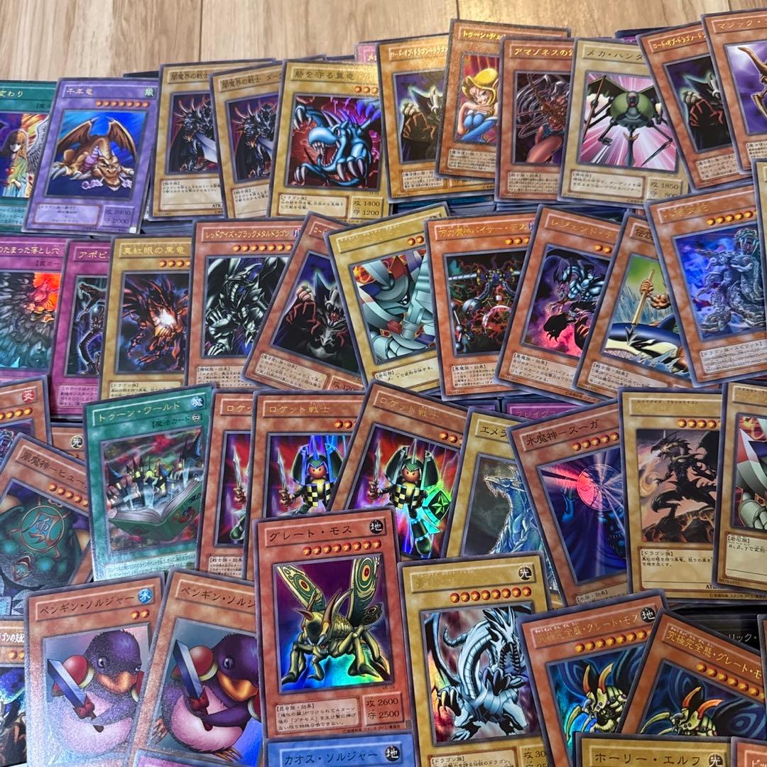 遊戯王　まとめ売り　5000枚以上 遊戯王　スーパー以上5000枚以上 美品