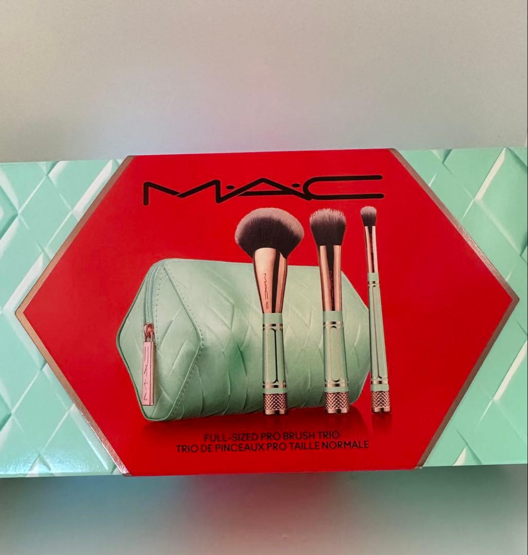 MAC オブオールトレードブラシキットポーチ付きメイクブラシセット 【限定版】