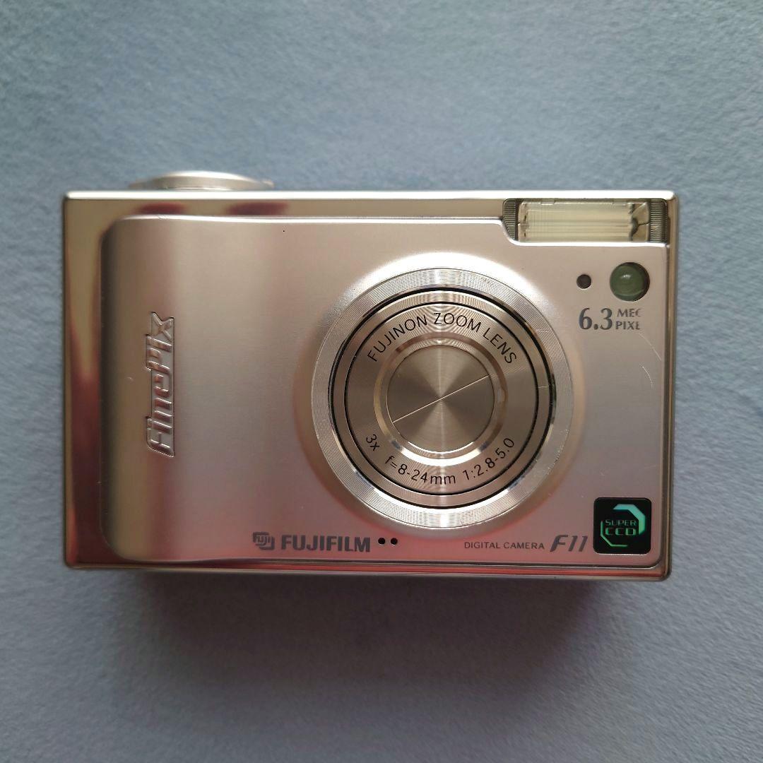 FUJIFILM FinePix F11 デジタルカメラ 動作確認済み