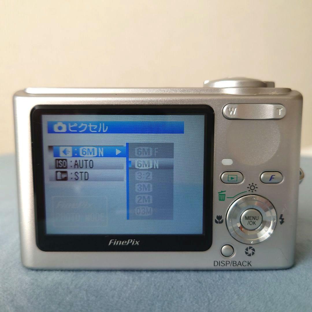 FUJIFILM FinePix F11 デジタルカメラ 動作確認済み