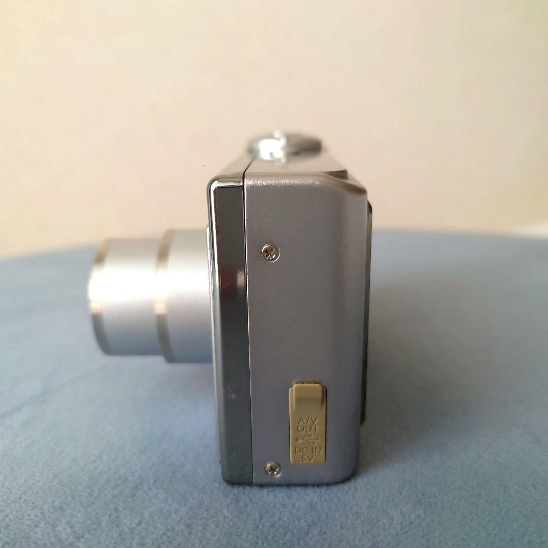 FUJIFILM FinePix F11 デジタルカメラ 動作確認済み