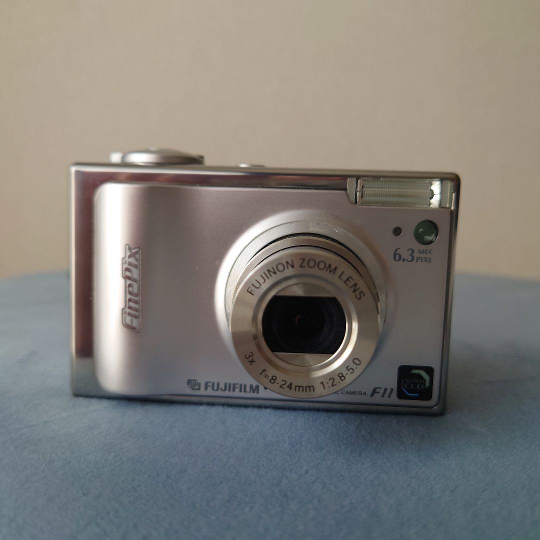 FUJIFILM FinePix F11 デジタルカメラ 動作確認済み