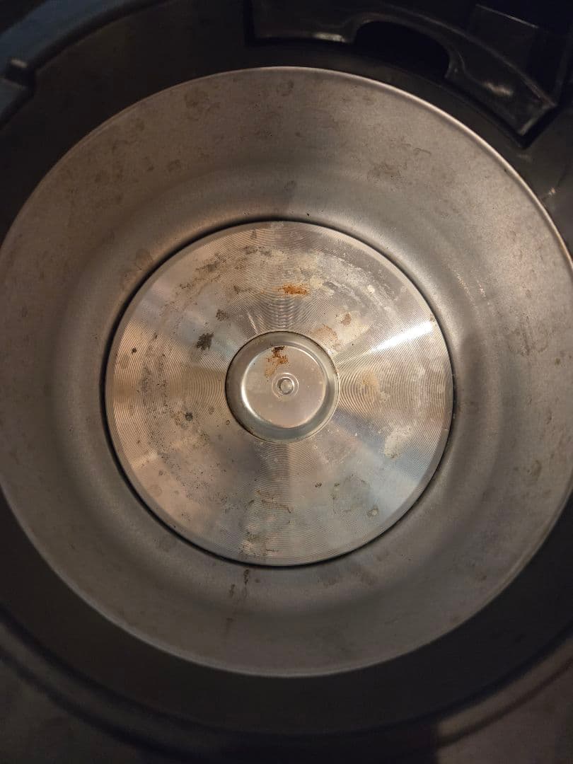 ヘルシオ KN-HW10E IH炊飯器
