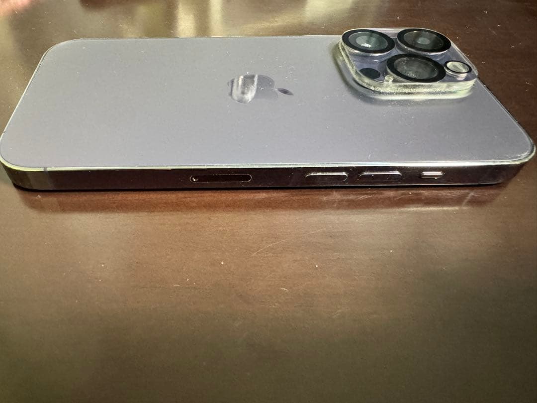 美品 海外版 シャッター音無しApple iPhone 14 Pro パープル