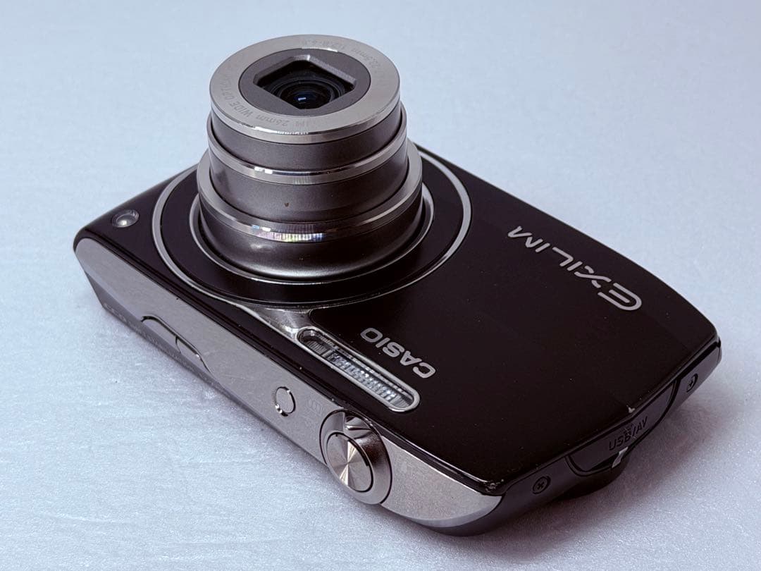 CASIO EXILIM EX-Z2000 ブラック コンデジ 平成レトロ 人気