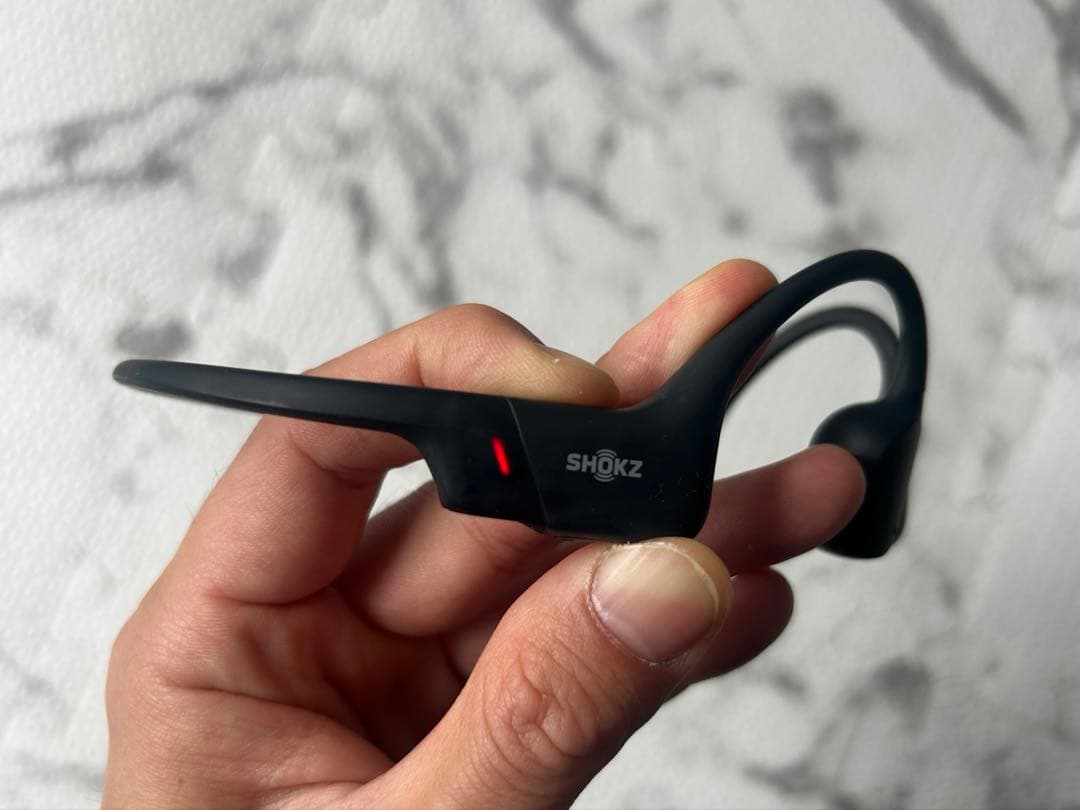SHOKZ OPENRUN Mini 骨伝導イヤホン