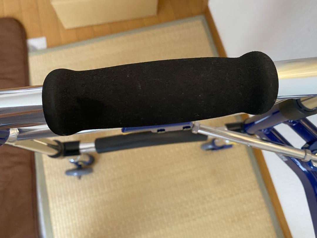 ユーバ産業 ニュースライドフィットスタンダード 3インチキャスター P歩行器