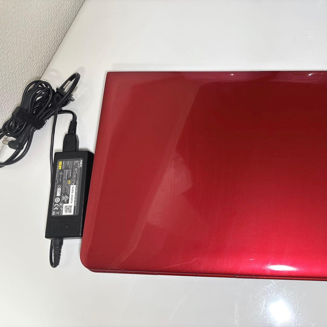 【美品】NEC LaVie 赤✨かわいいノートパソコンWindows✨大画面