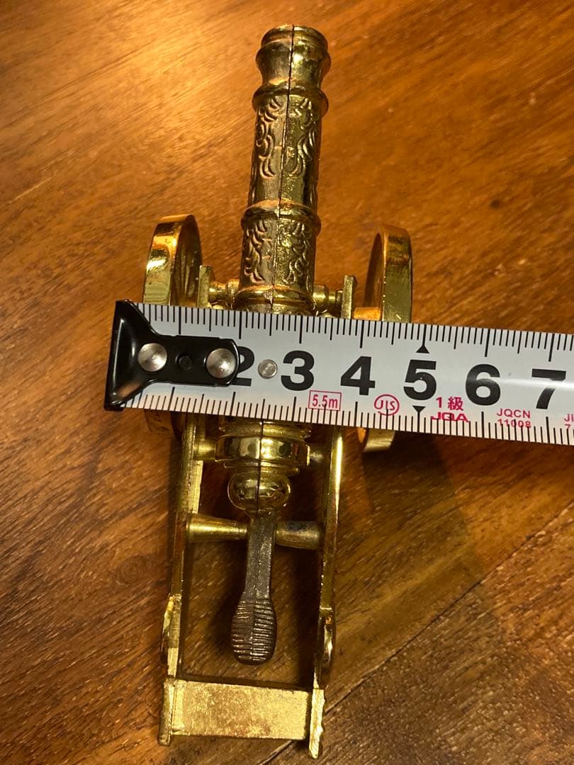 ゴールド　金属製アンティーク砲台　ライター　ライオンマーク