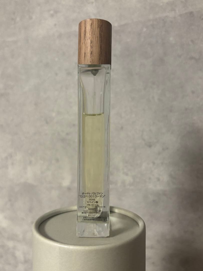 LOEWE 001 WOMAN 香水　50ml
