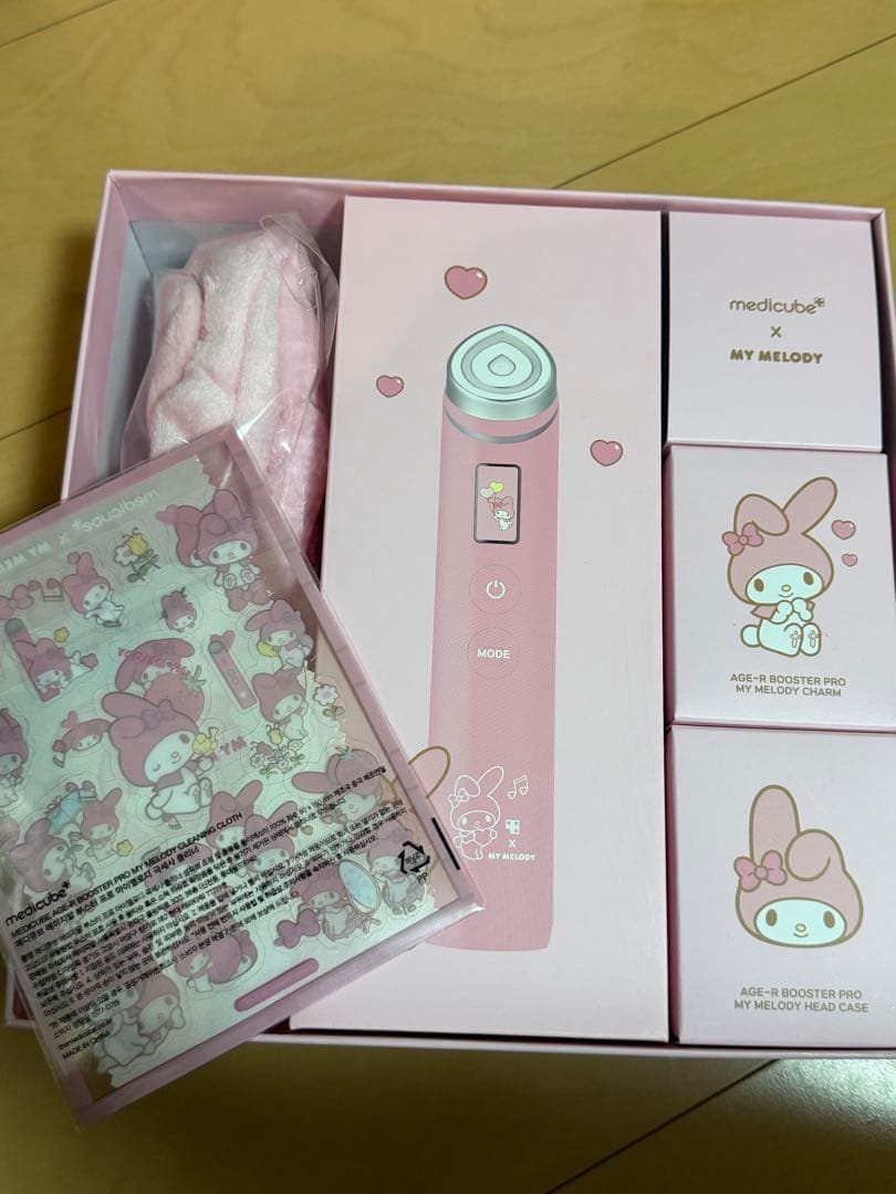 Medicube マイメロディ ブースタープロ 美顔器