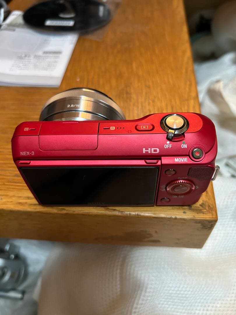 SONY NEX-3 ミラーレスカメラ レンズ2本付き　オマケ有り