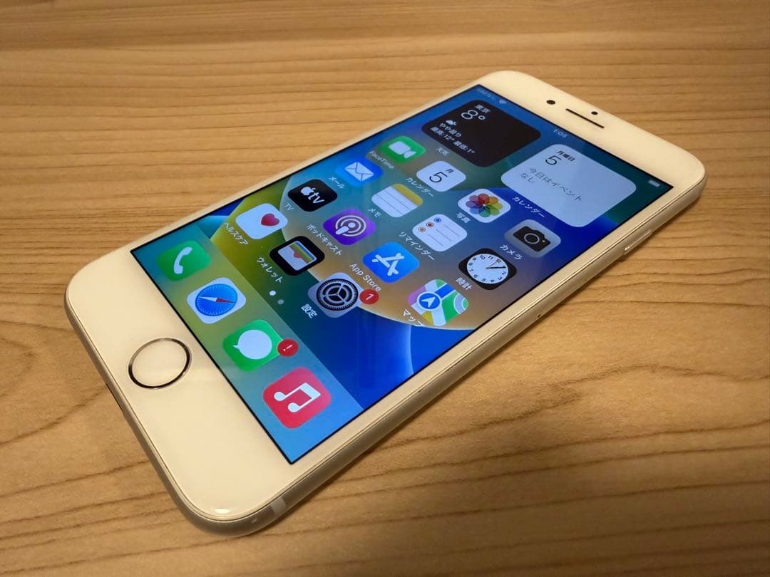 iPhone 8 64GB シルバー SIMフリー