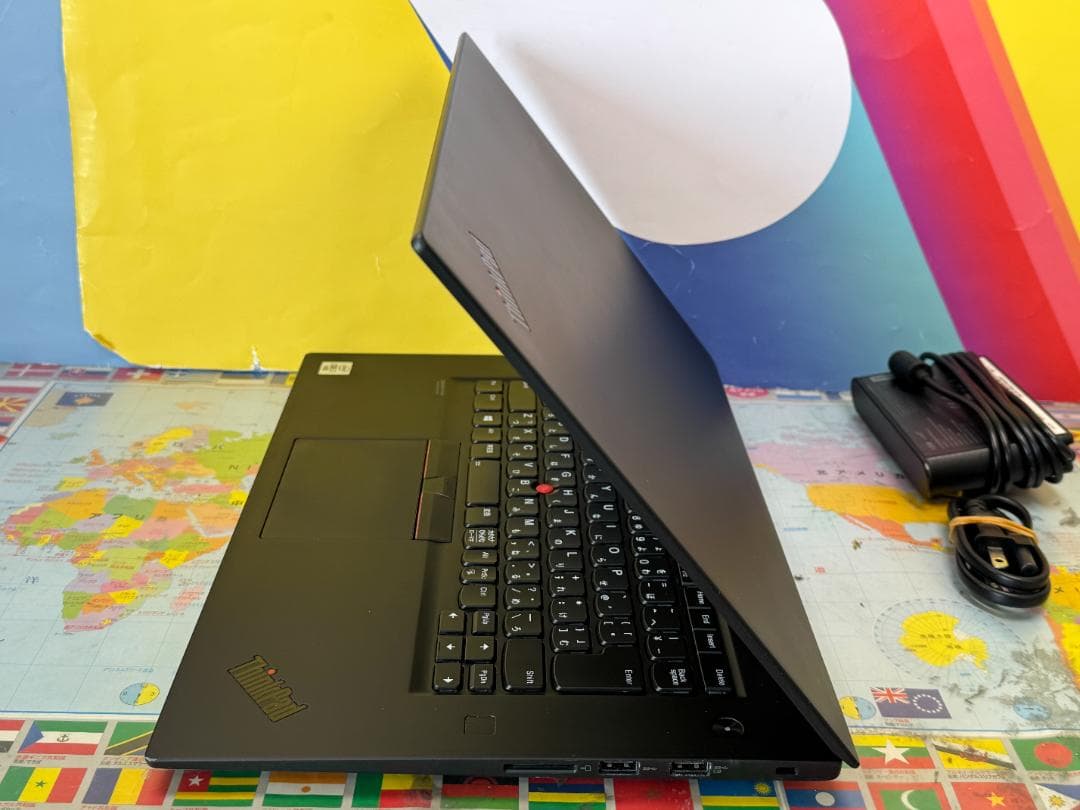 極美品 32GB・1TB レノボ P1 Gen3 T1000搭載 15.6型