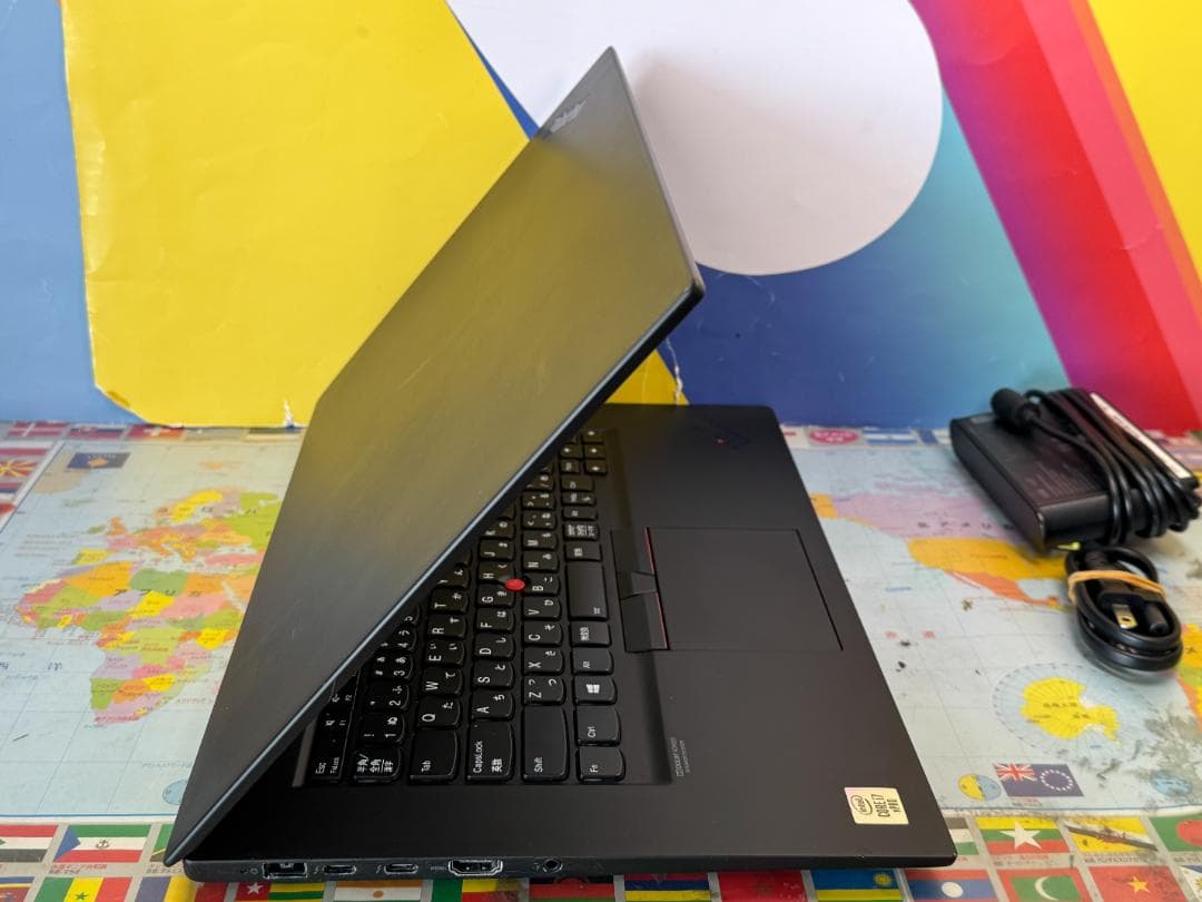 極美品 32GB・1TB レノボ P1 Gen3 T1000搭載 15.6型
