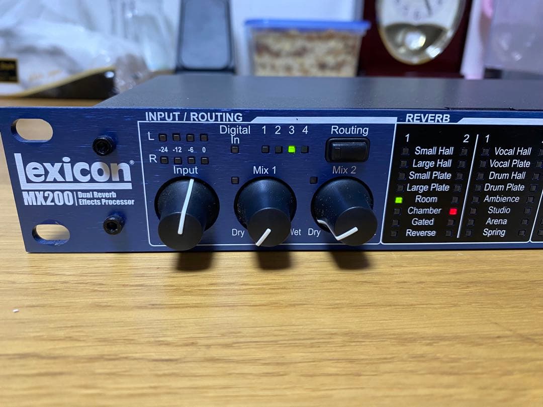 アンプ Lexicon MX200
