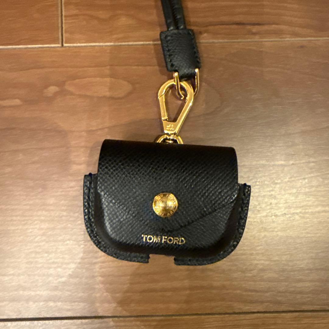 TOM FORD ブラックレザー イヤホンケース
