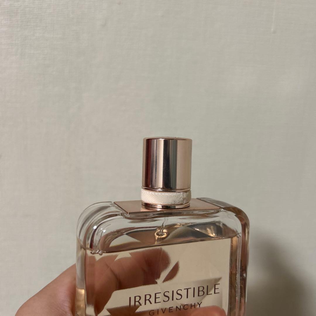 本日限定値下げGIVENCHYイレジスティブル オーデトワレ フレッシュ80mL
