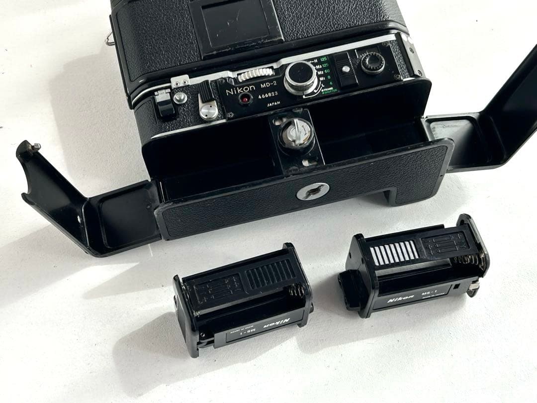 【名機】Nikon F2 (フォトミック)＋MD ＊長期保管のため半ジャンク扱い