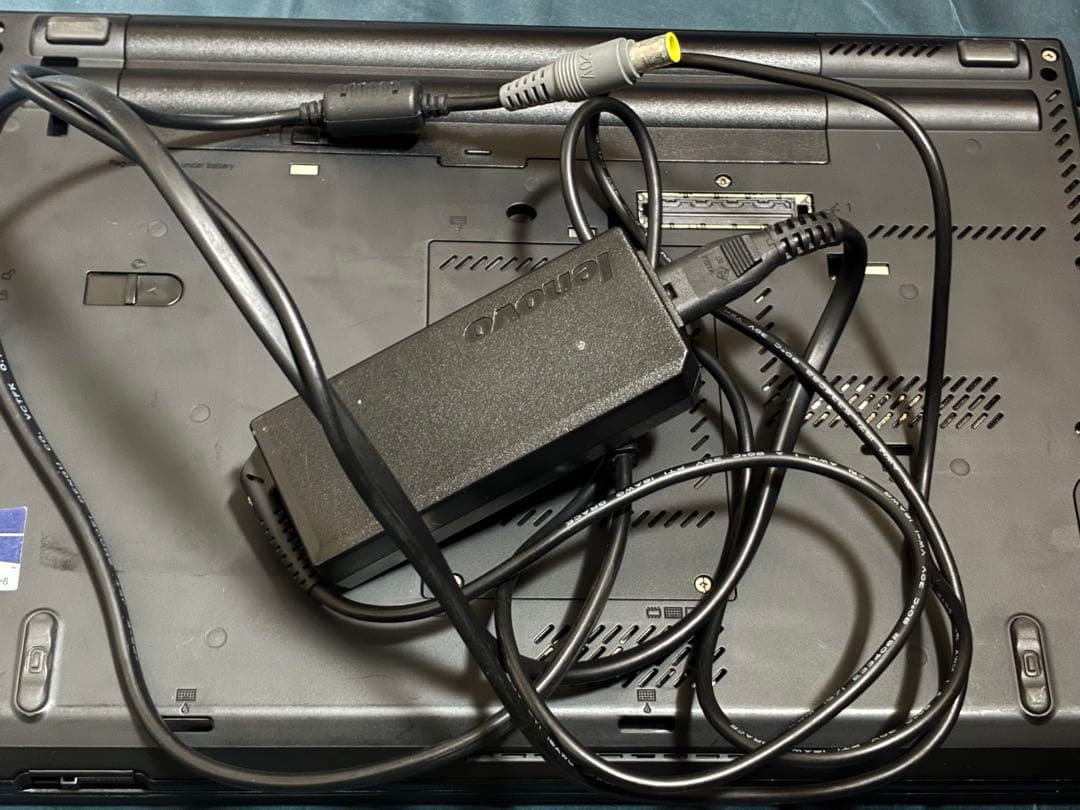 Lenovo ThinkPad T430i Windowsノートパソコン中古