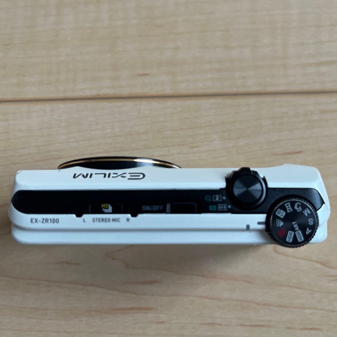 ジャンク品 CASIO EXILIM EX-ZR100