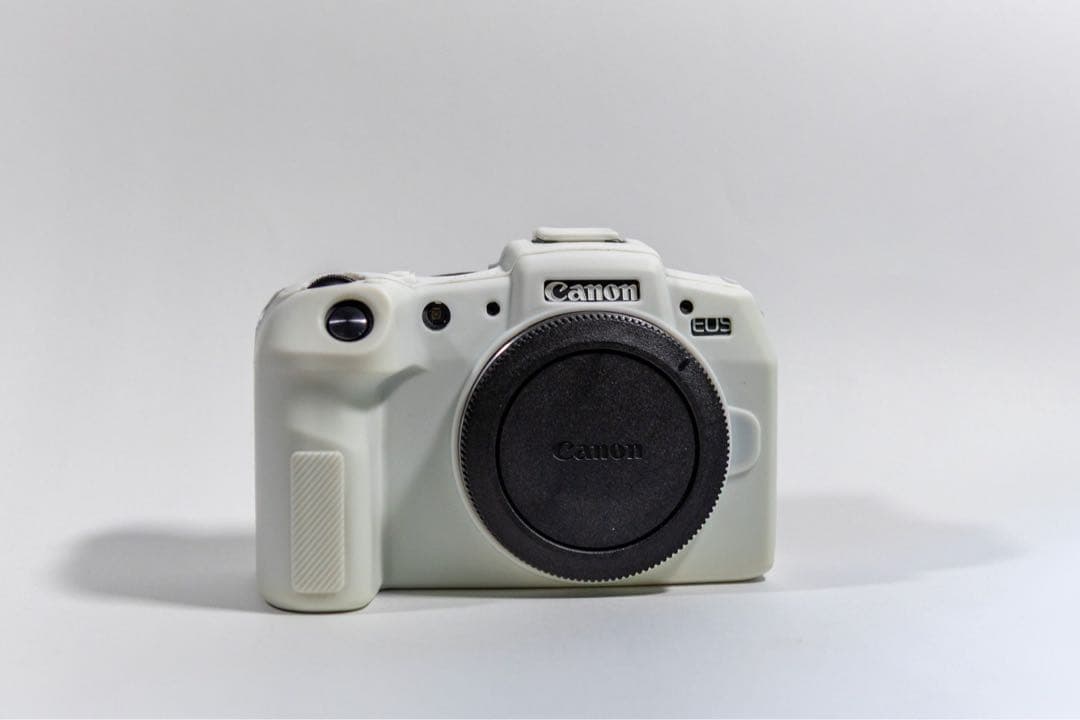 美品 Canon EOS RP ボディ 純正バッテリー ストラップ付き