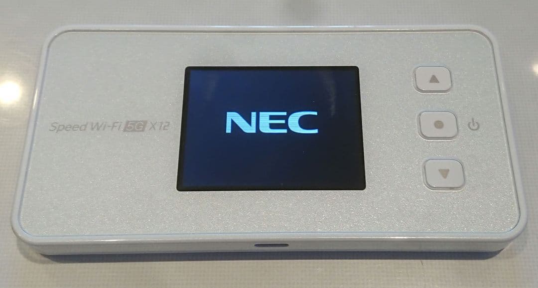 美品 KDDI Speed Wi-Fi 5G X12 SIMフリー NAR03