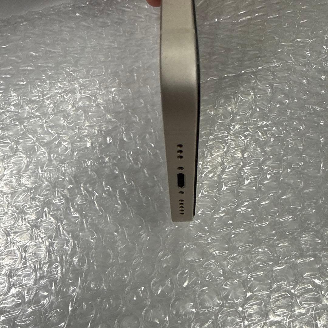 iPhone 13 128 ホワイト