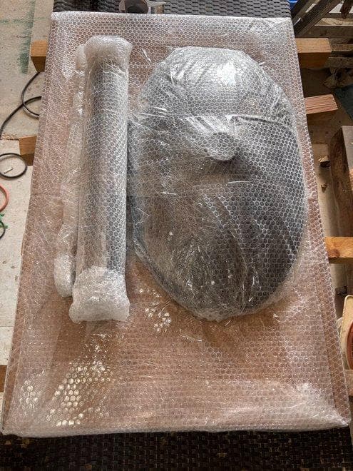 4人ボックステーブル木製 約65cm x 100cm　高さ72cm