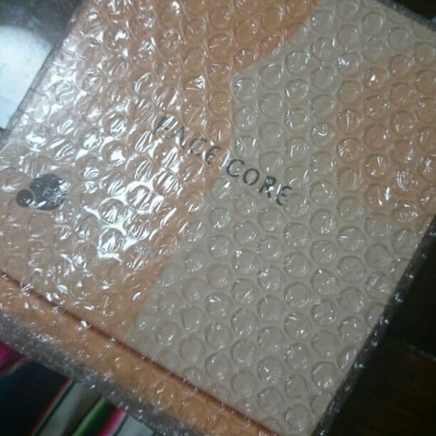 50%OFF！エステツイン新品《フェイス コア 》 ～憧れの小顔に♪～