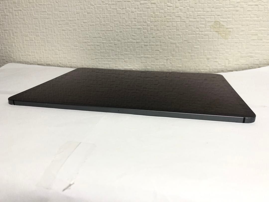 iPad Pro 12.9インチ（第4世代）512GB SIMフリー N.11