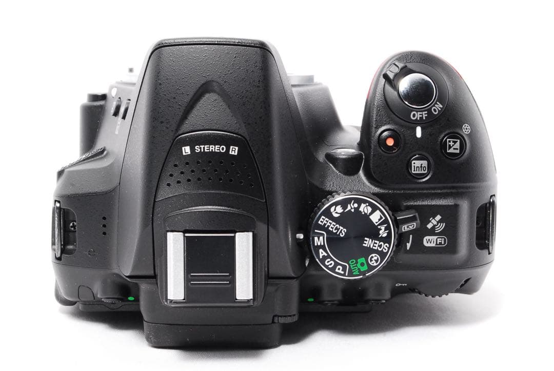 ◆ショット数僅か◆Nikon D5300◆一眼レフカメラ◆WiFi転送◆新品級◆