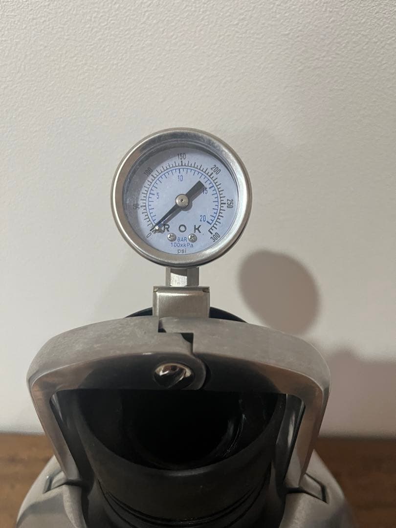 ROK Espresso GC BLACK 圧力計付き