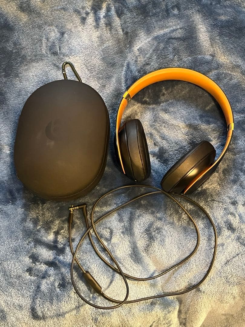 Beats Studioミッドナイトブラック　ケース、オーディオ、充電ケーブル付