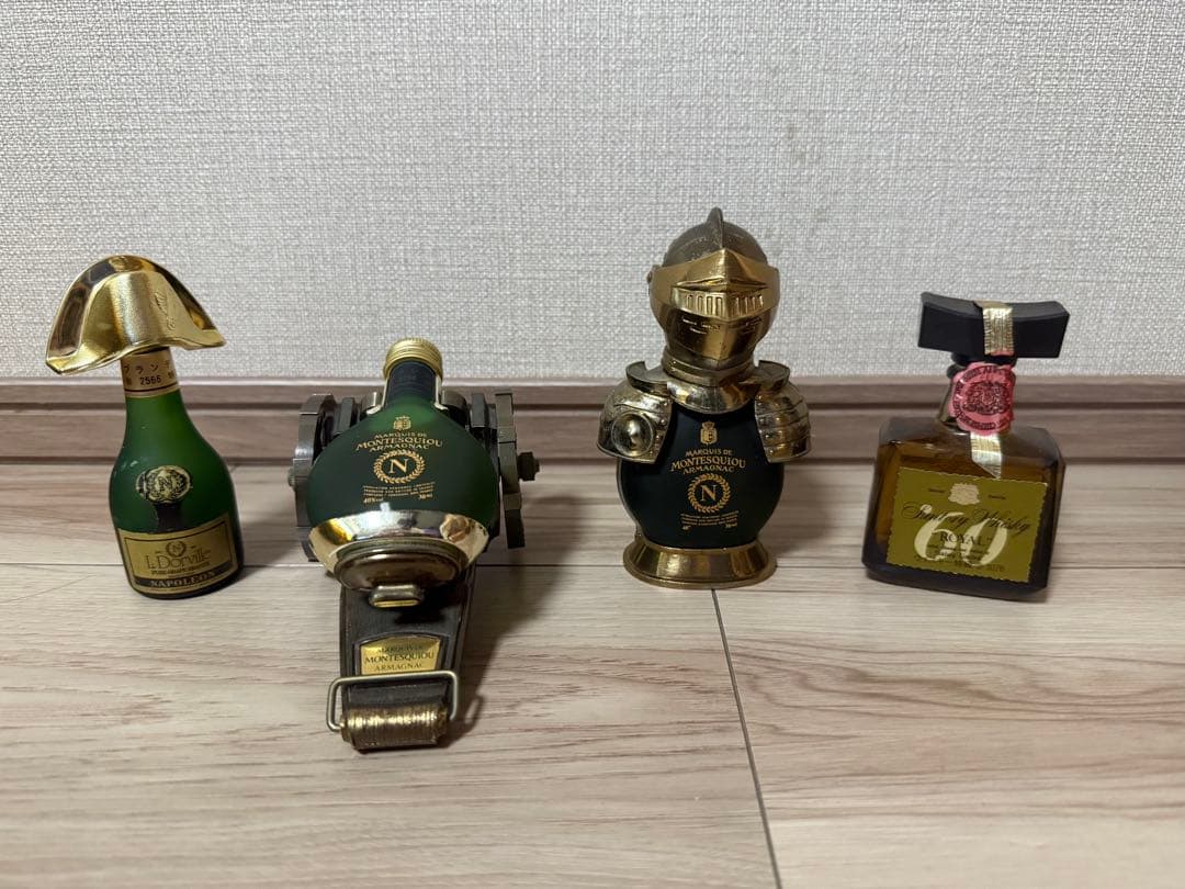 ミニチュアボトルセット　25本