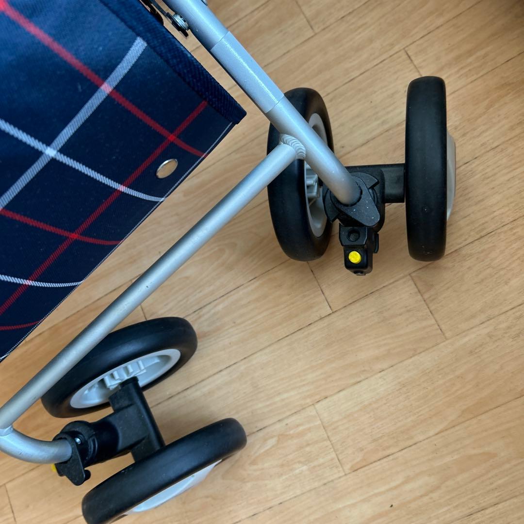 美品幸和製作所折りたたみ シルバーカー チェック柄紺色歩行補助機　推し車送料無料