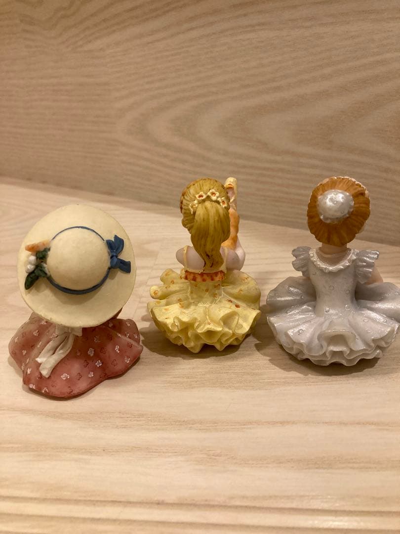 少女、バレリーナと天使のフィギュアセット