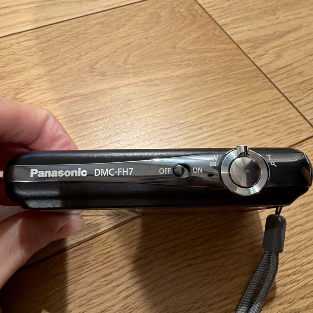 Panasonic LUMIX DMC-FH7 ブラック 付属品ありパナソニック