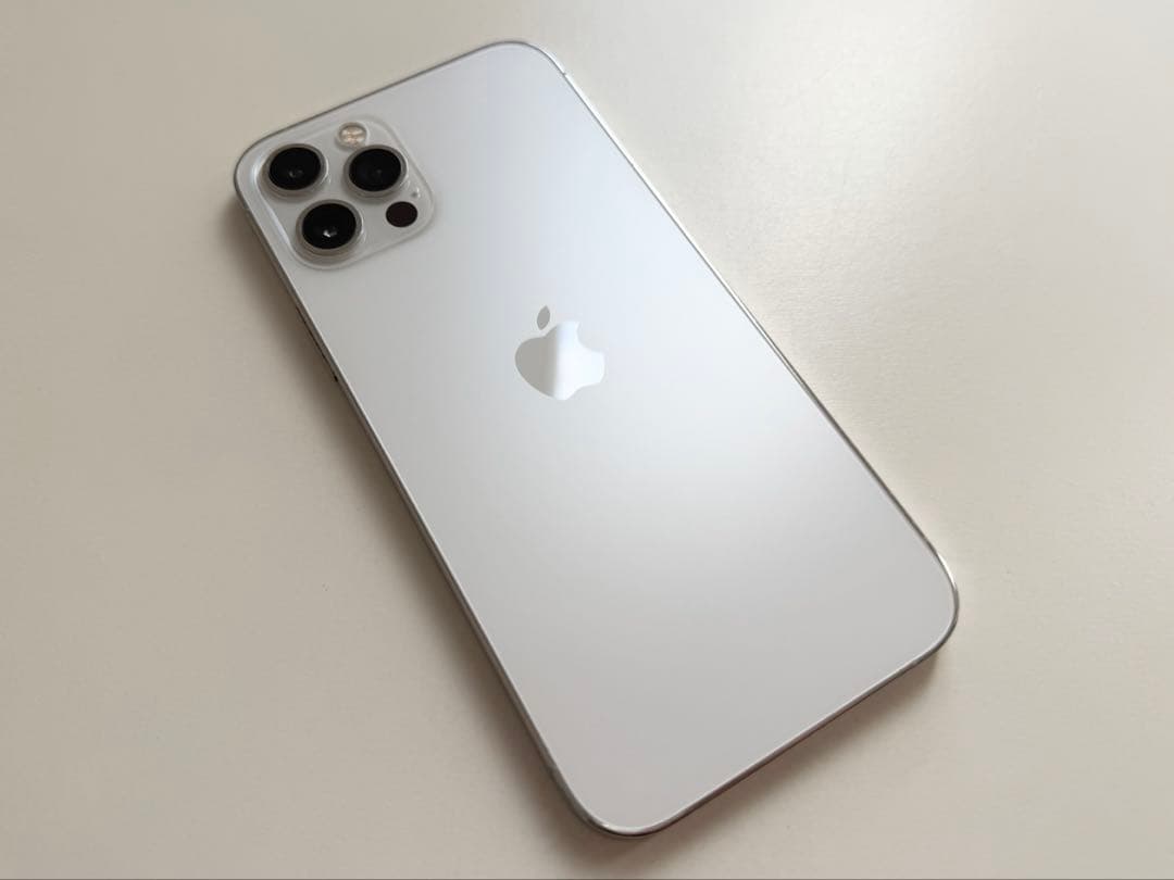 【美品】Apple iPhone 12 Pro 本体 シルバー