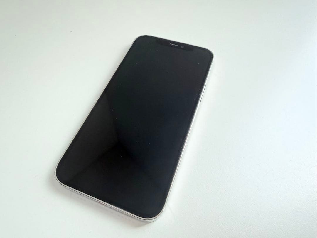 【美品】Apple iPhone 12 Pro 本体 シルバー