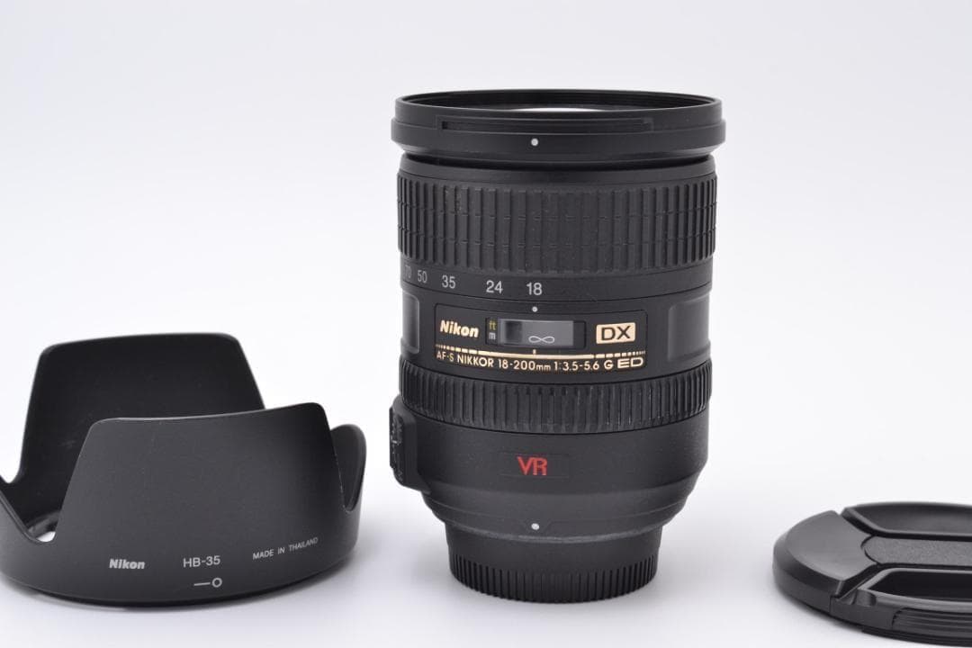 ニコン　Nikon AF-S 18-200mm ED VR