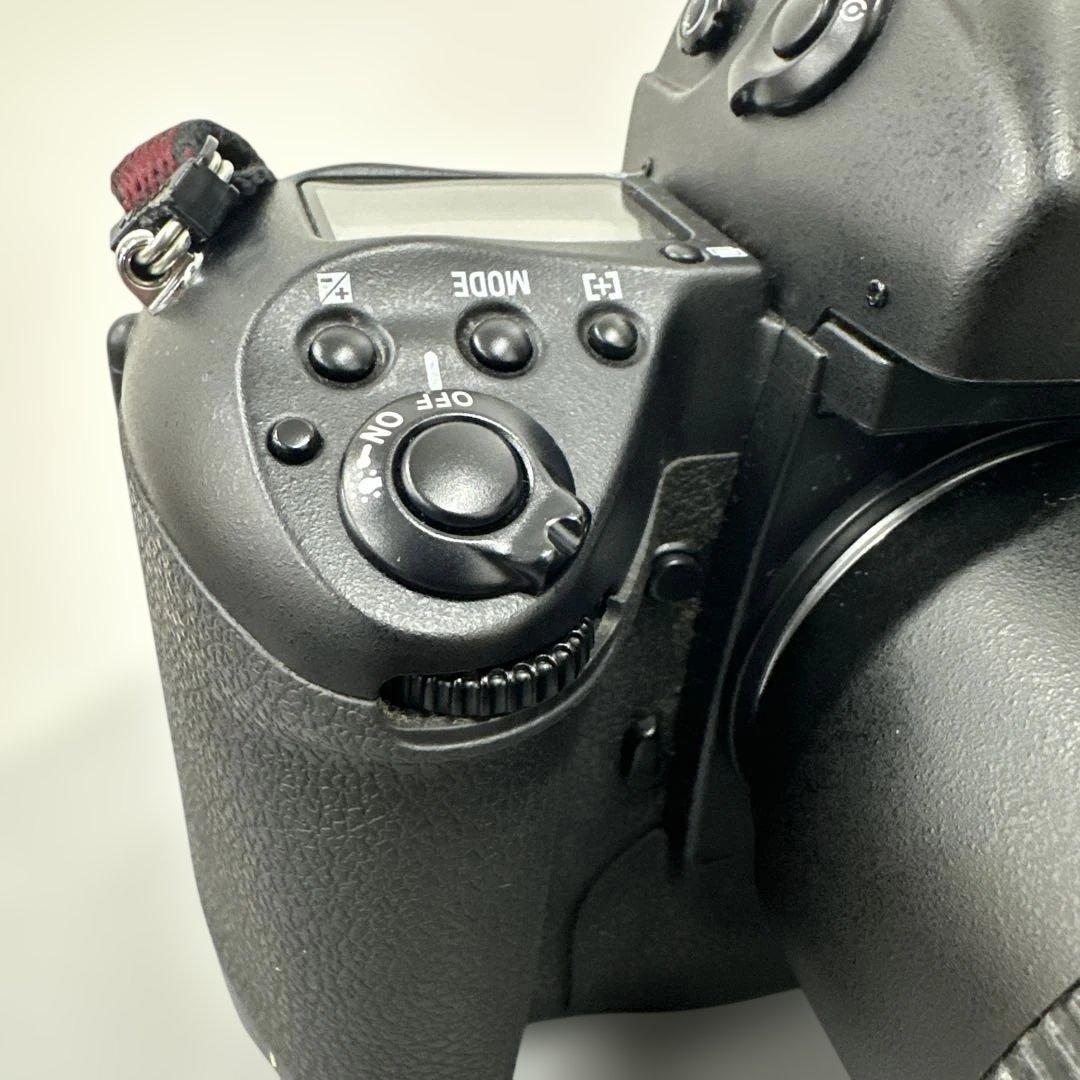 Nikon 一眼レフカメラ 標準レンズ付き　2746 4.0