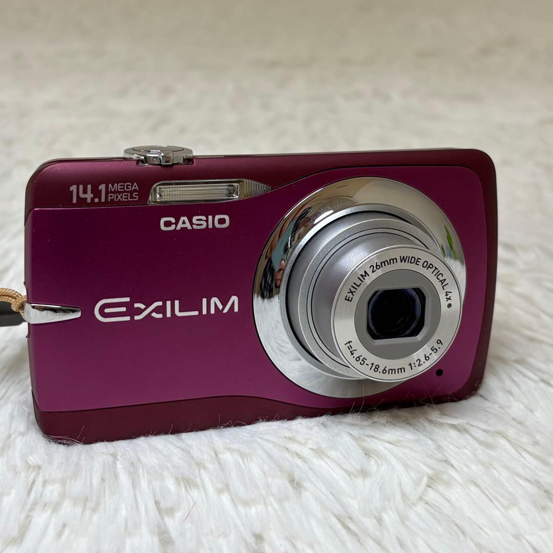 美品　CASIO カメラ　EX-Z550 SDカード8G コンデジ　動作品