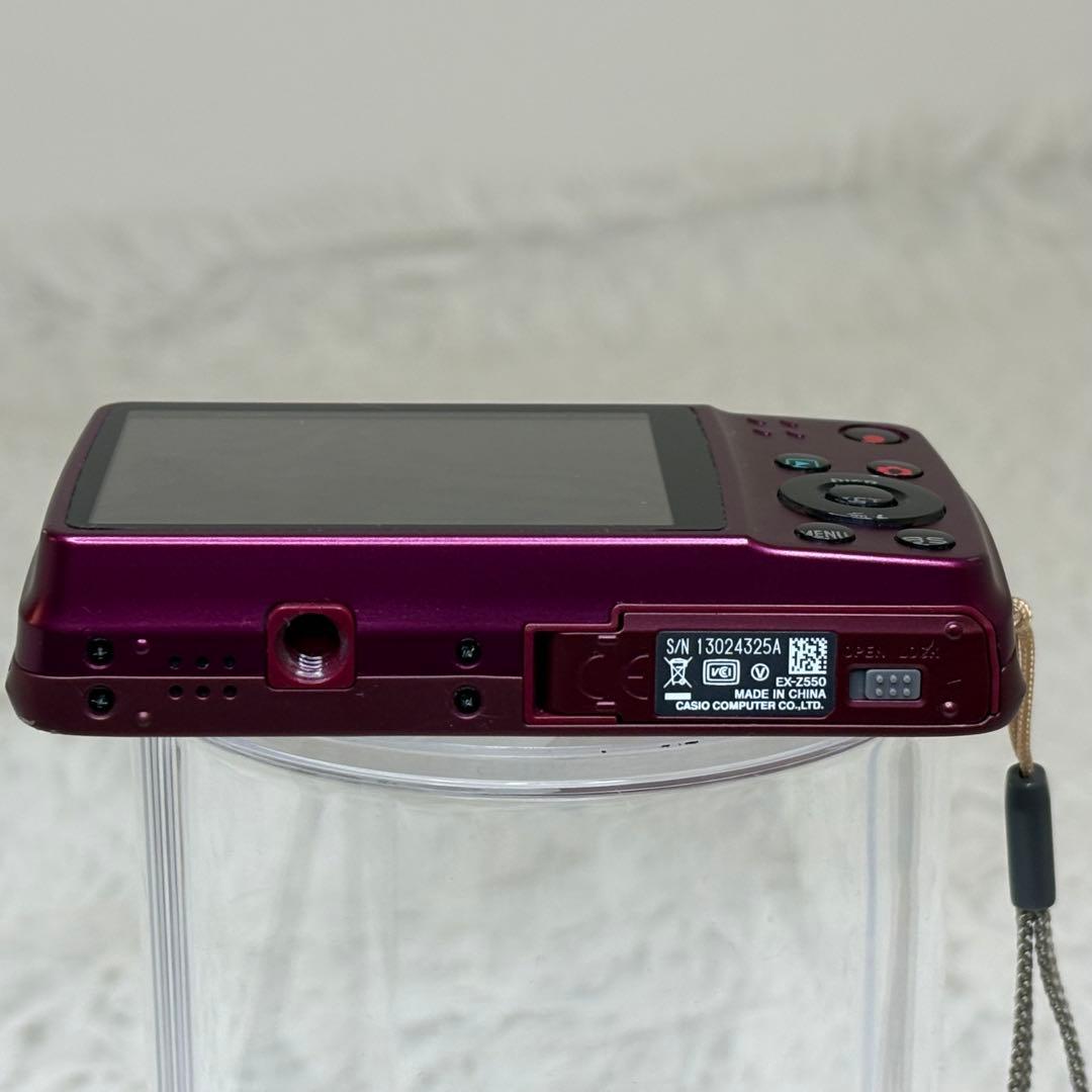 美品　CASIO カメラ　EX-Z550 SDカード8G コンデジ　動作品