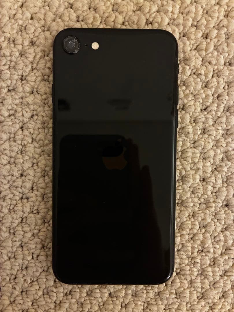 Apple iPhone SE(第2世代)ブラック 本体 128GB