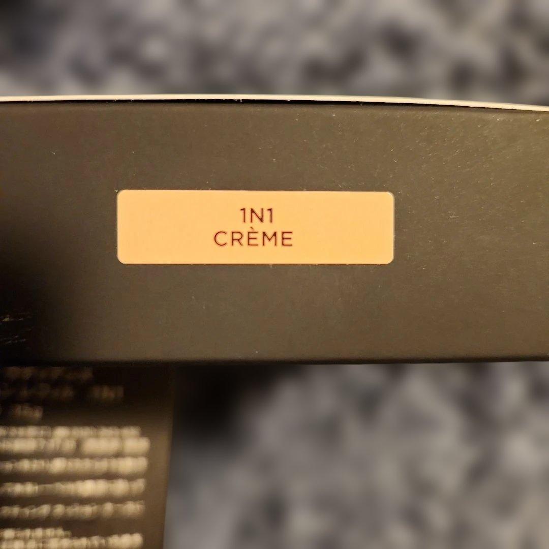 LAURA MERCIER FLAWLESS LUMIÈRE1N1 CRÈME